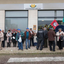 Acção de luta junto à Segurança Social